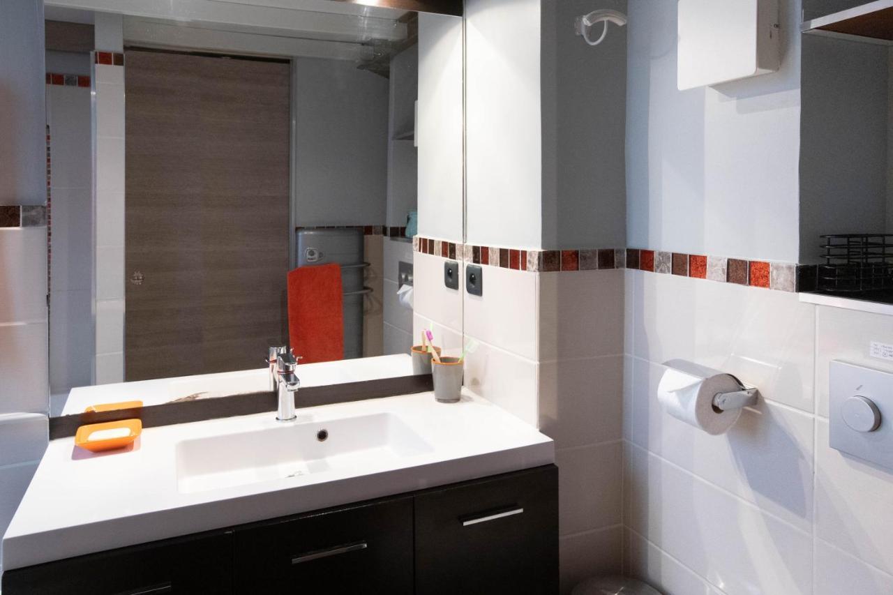 R-Seven - Cosy - Bien Situe Apartment Виши Екстериор снимка