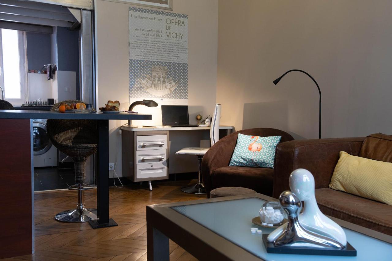 R-Seven - Cosy - Bien Situe Apartment Виши Екстериор снимка